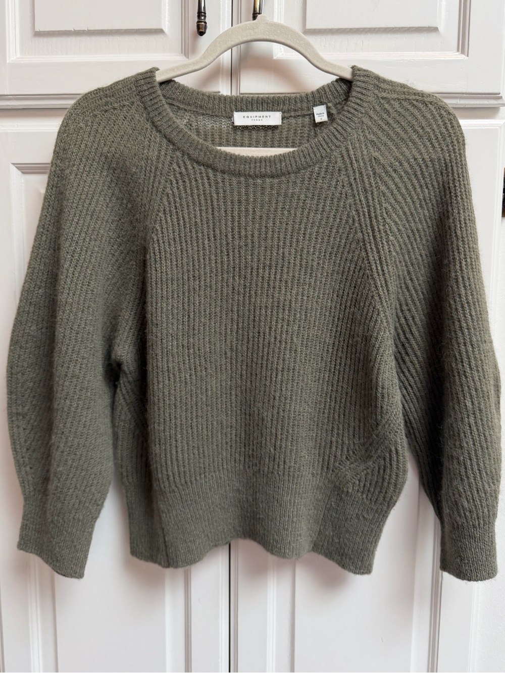 Equipment Femme Alpaca Blend Sweater Crewneck Sage Olive Green Size Small